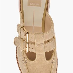 NWB Dolce Vita Women's Beige Loafer style Mules